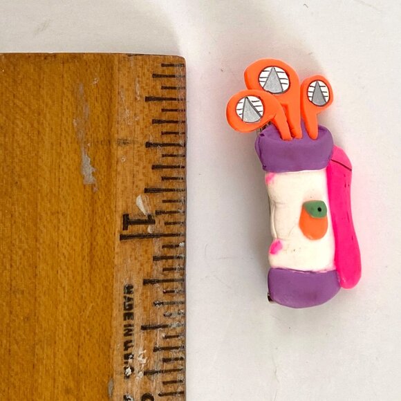 Golf Bag Pin Colorful Handcrafted Polymer Clay Brooch 1.3 Inches Long - Picture 8 of 9